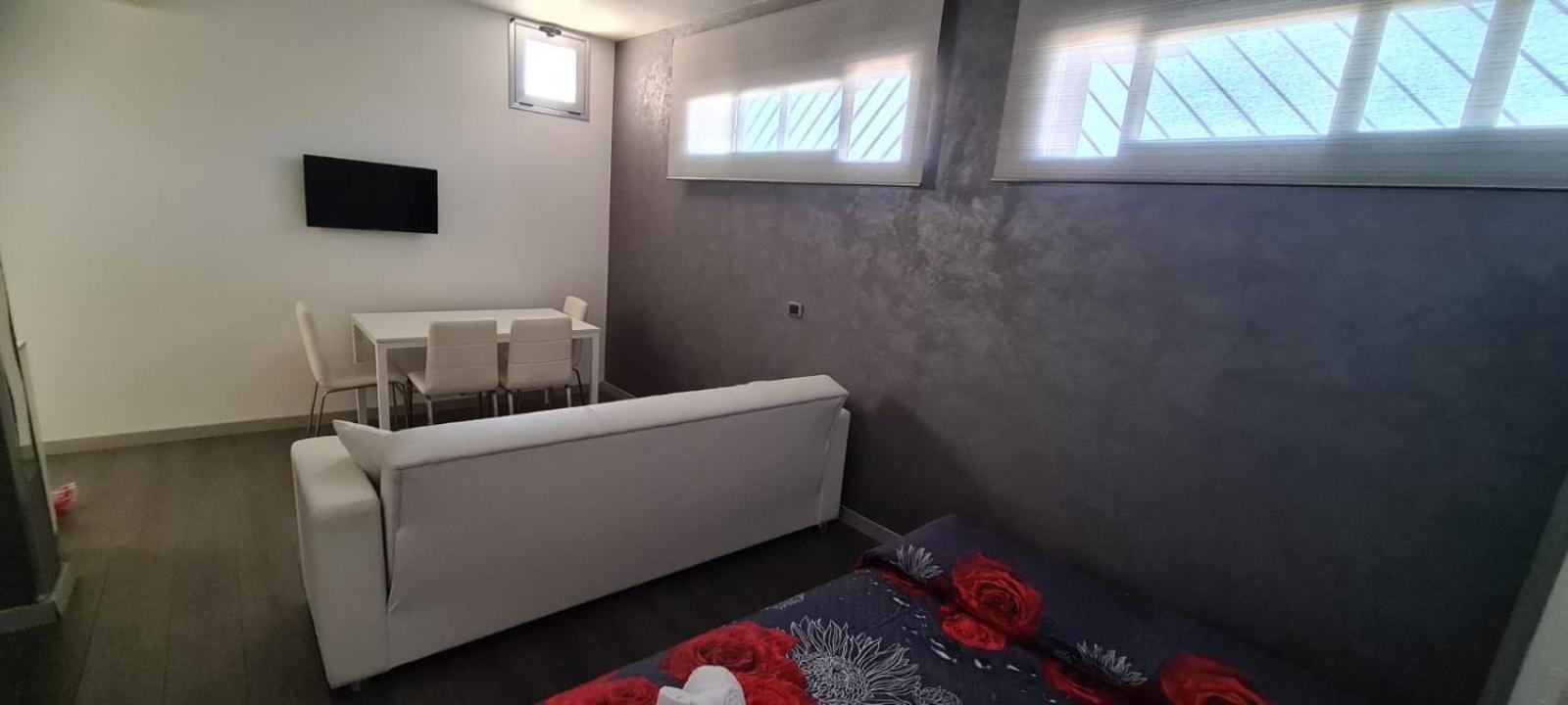 טרופאה Beach Central Appartment Economy מראה חיצוני תמונה